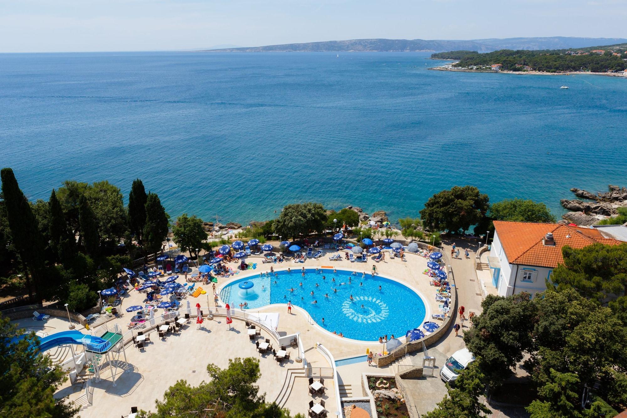 Hotel Drazica - Hotel Resort Drazica Krk Town Exterior photo